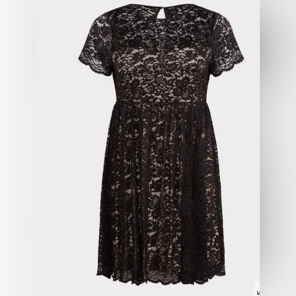 Torrid 4X Black Lace Illusion Neck Skater Dress BNWT - Picture 3 of 11